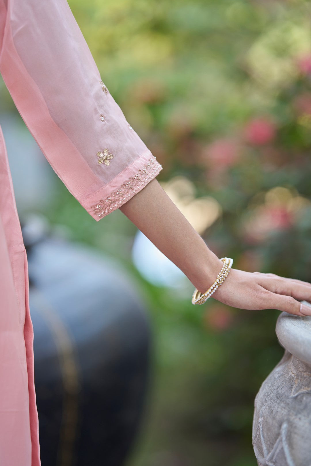Noor Suit Pink