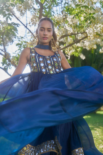 Tvarita suit Blue