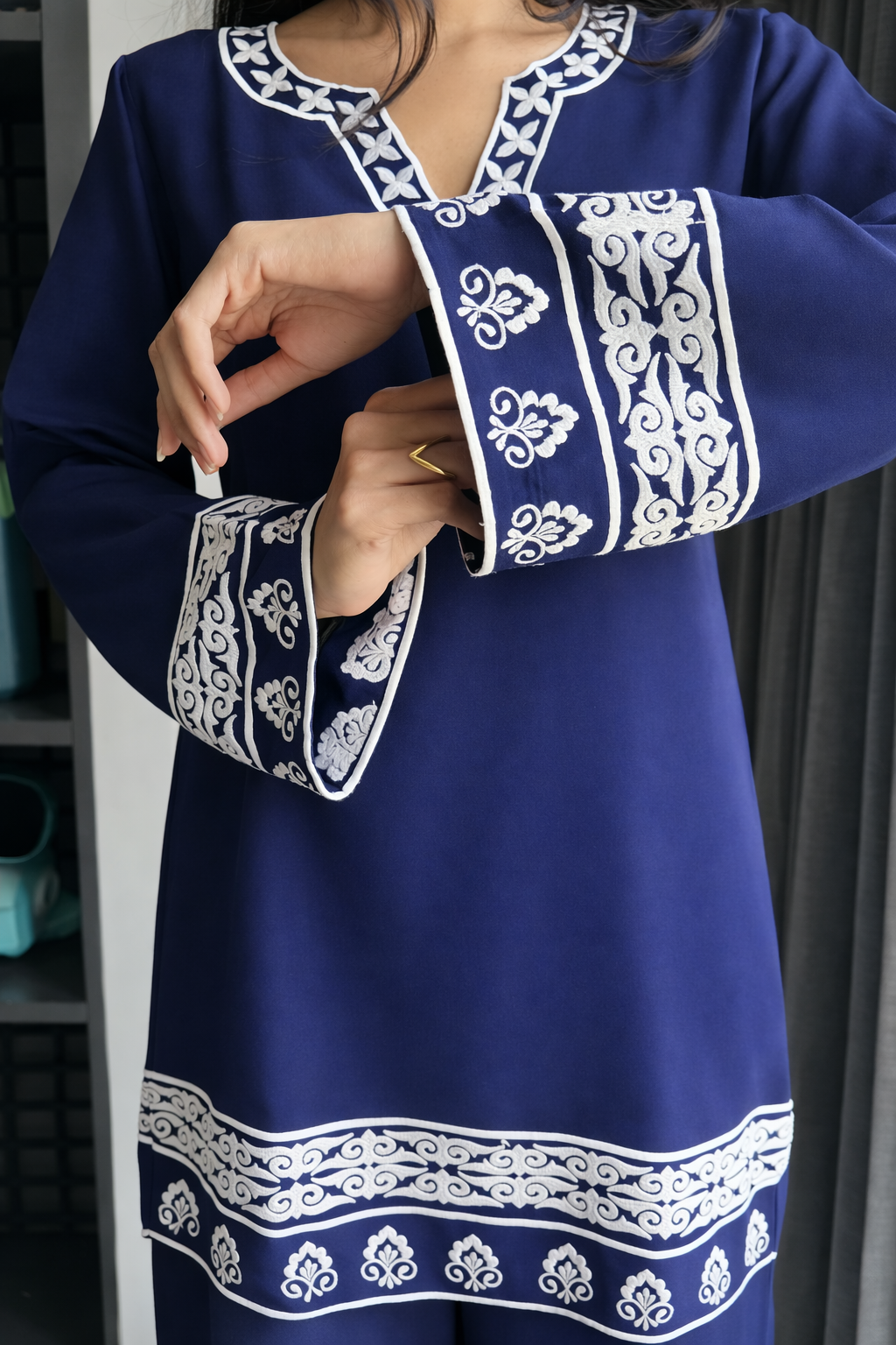 Maya suit Blue