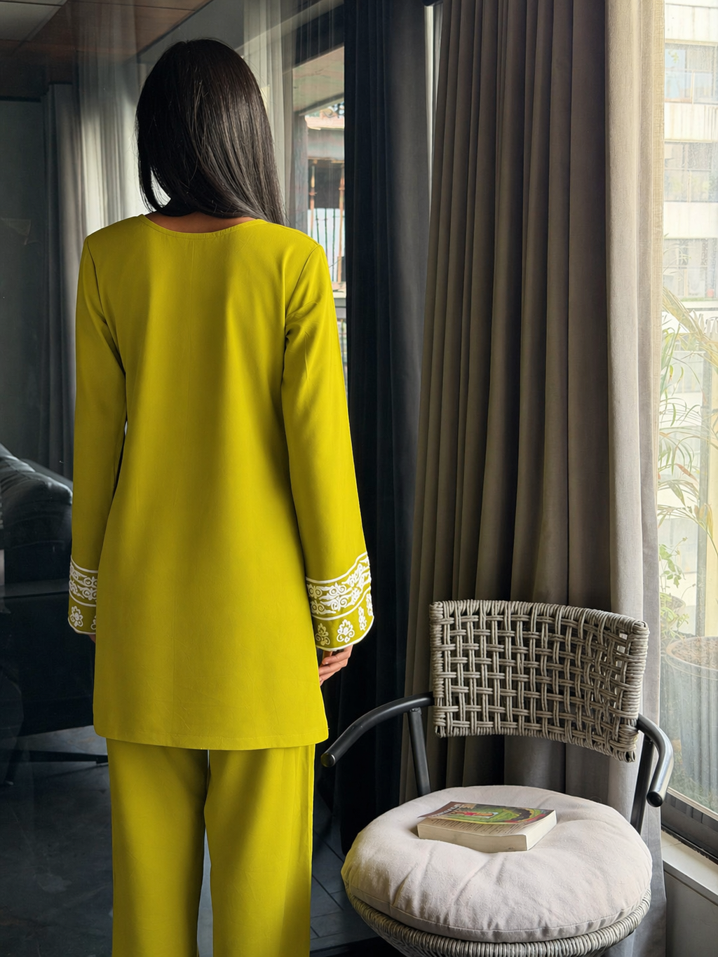Maya suit Green