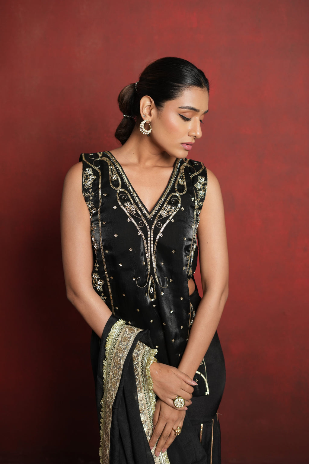 Trisha suit Black