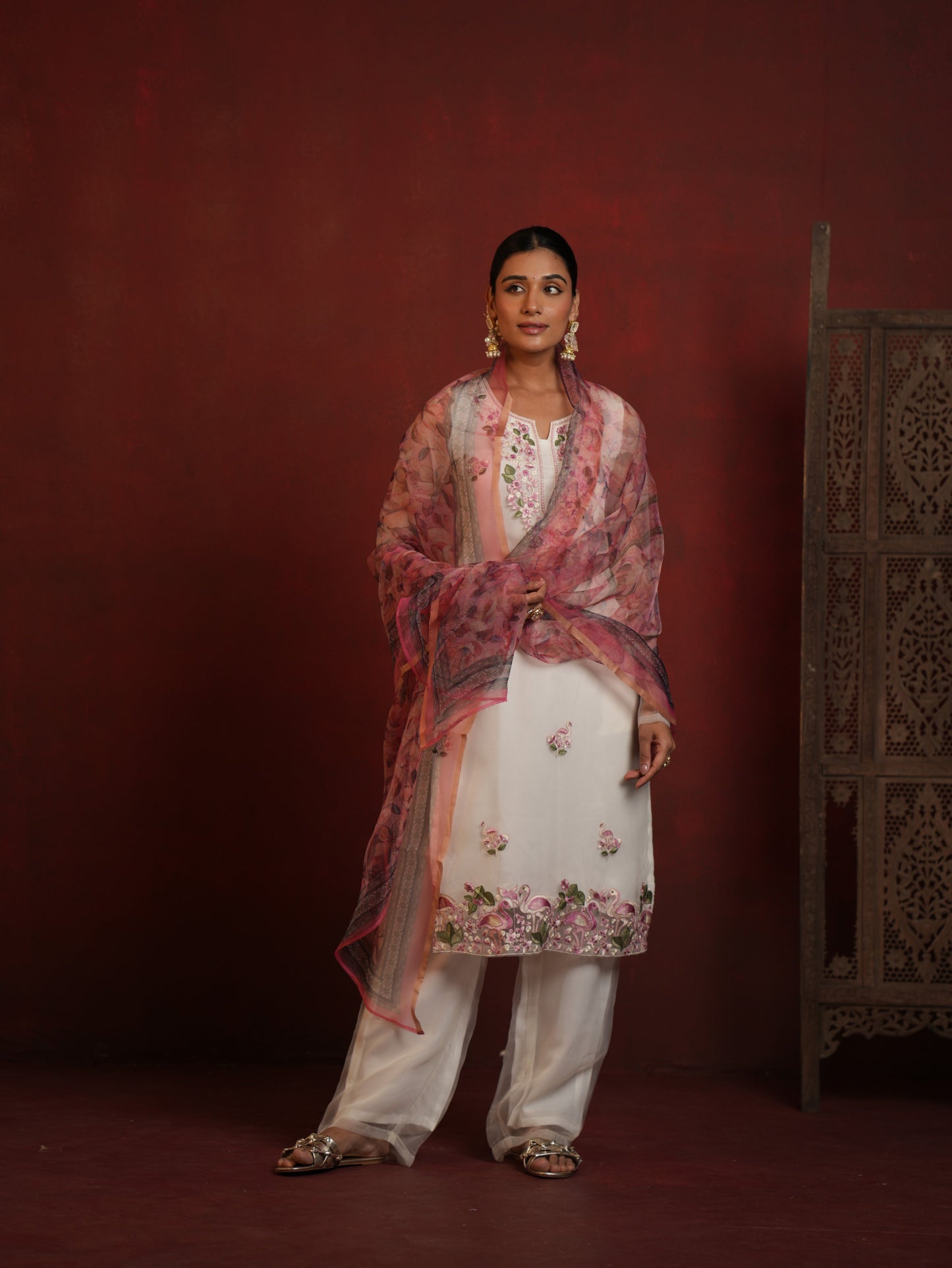 Harnoor suit
