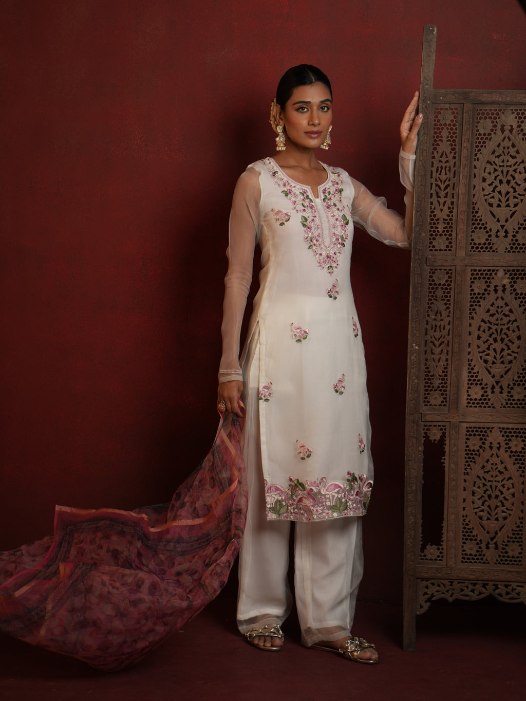 Harnoor suit