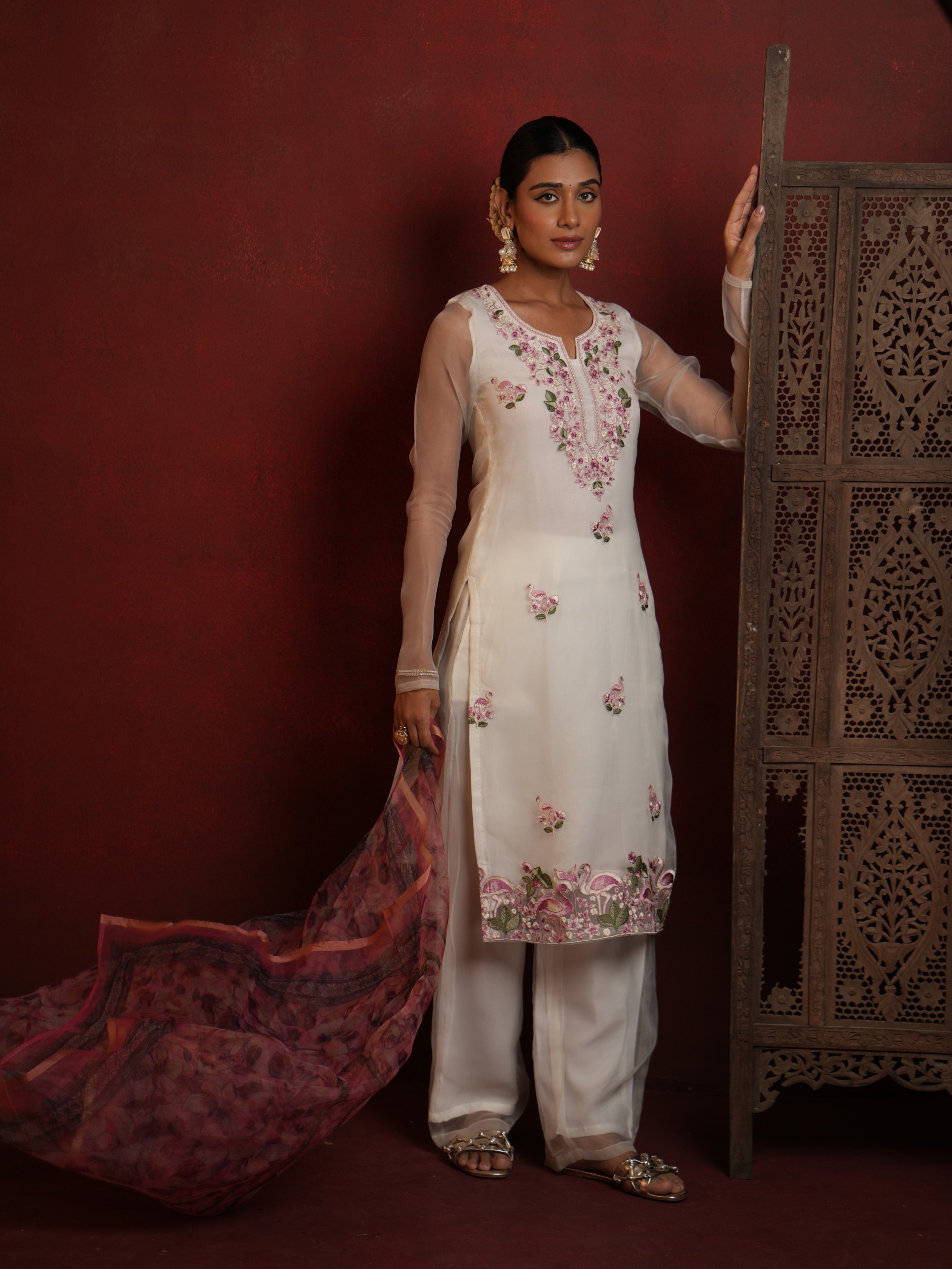 Harnoor suit
