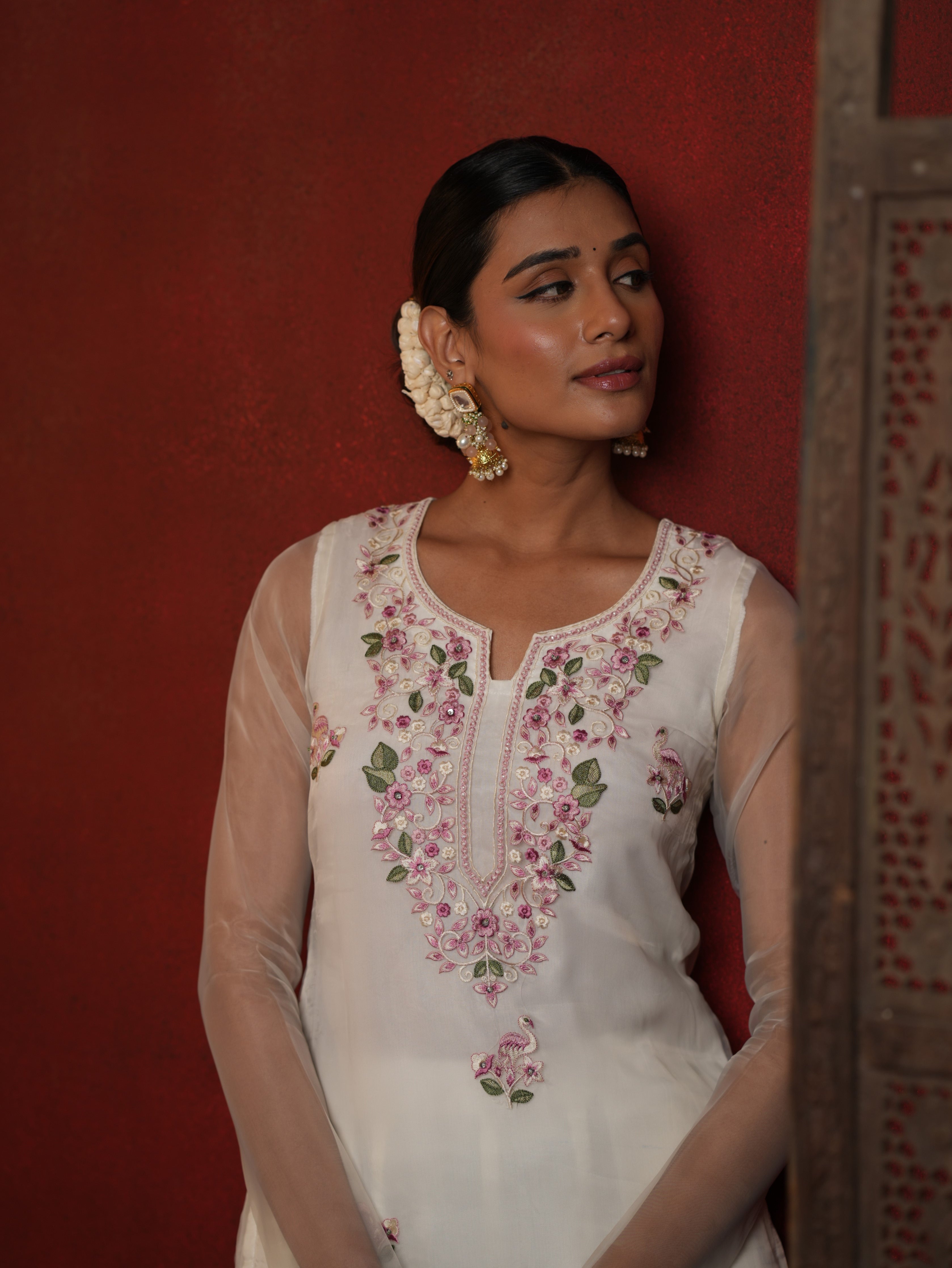 Harnoor suit