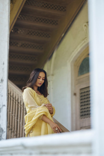 Noor Suit Yellow