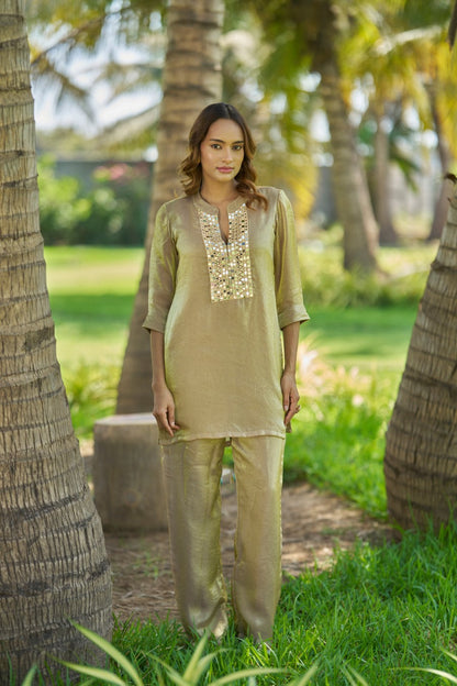 Ishya suit Golden