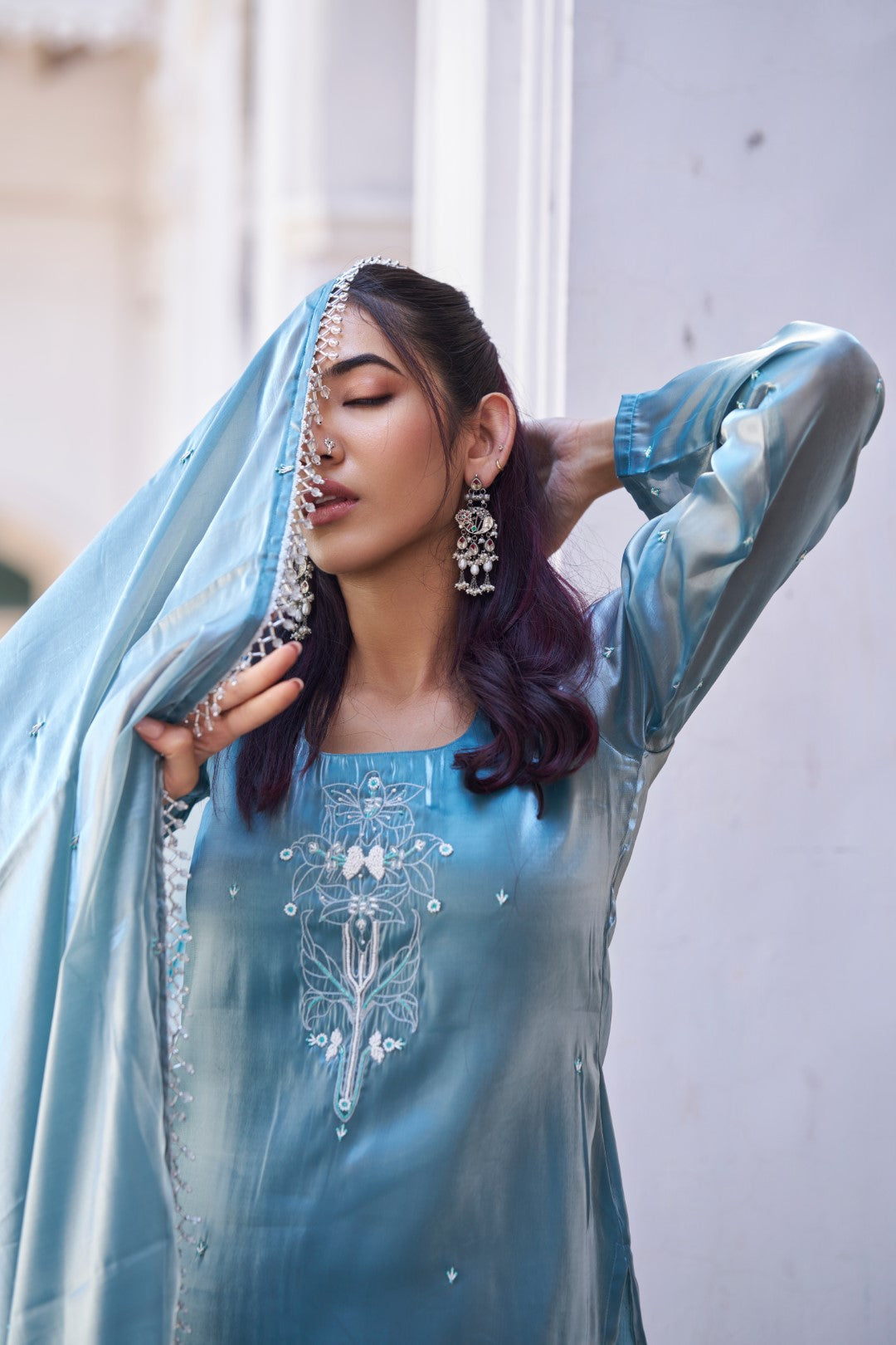 Nazakat Suit shimmery Blue