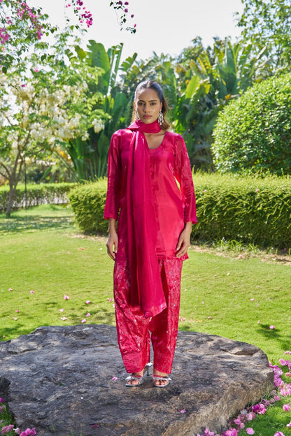 Keya suit Pink